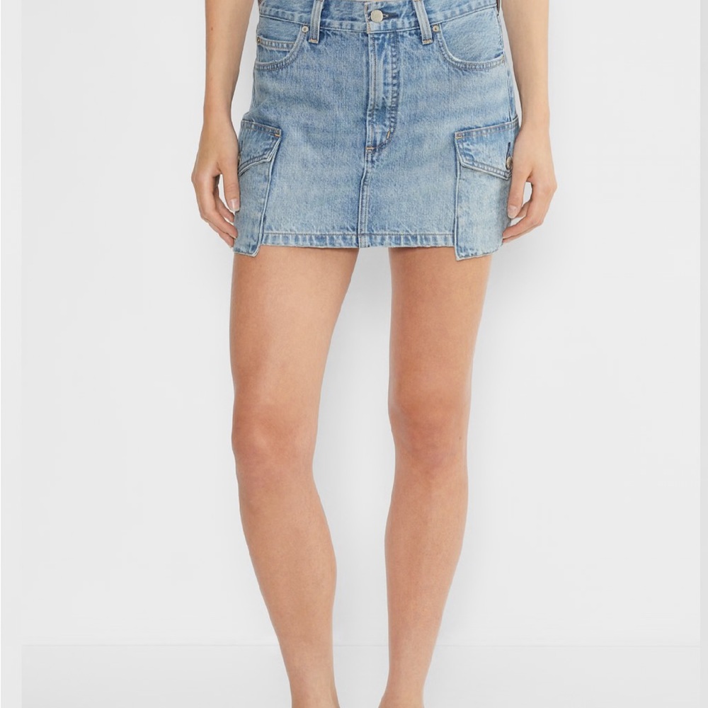 Stylish Light Blue Denim Mini Skirt